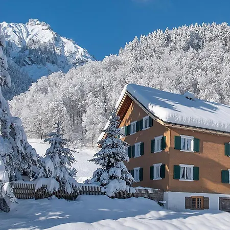 別荘 Alps Hoamat Ferienchalet *